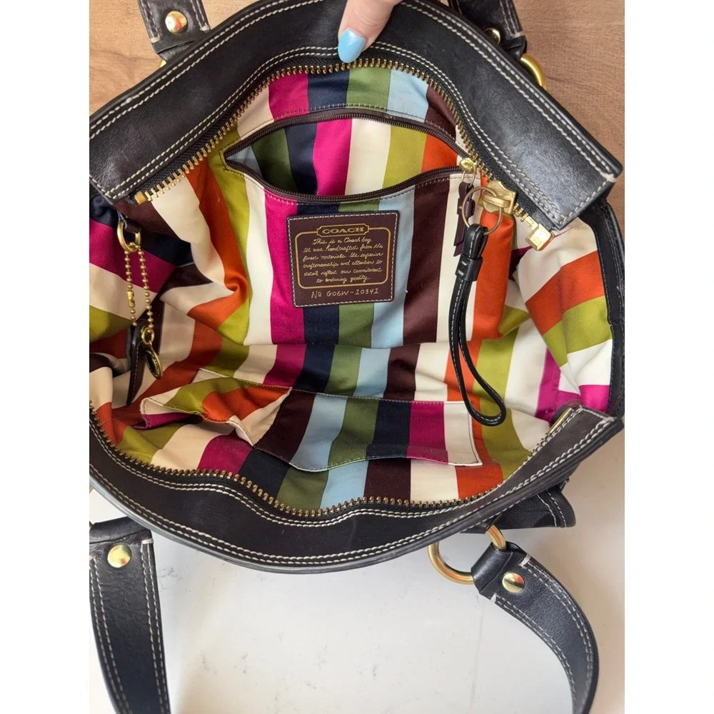 Coach authentic legacy